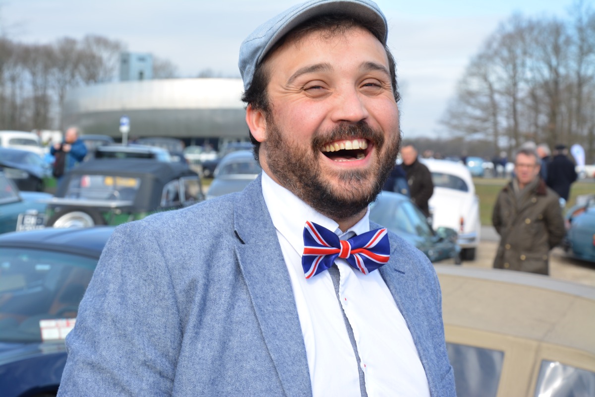 Perfectly attired for Montlhéry’s British day! (Courtesy Paris Auto Events)